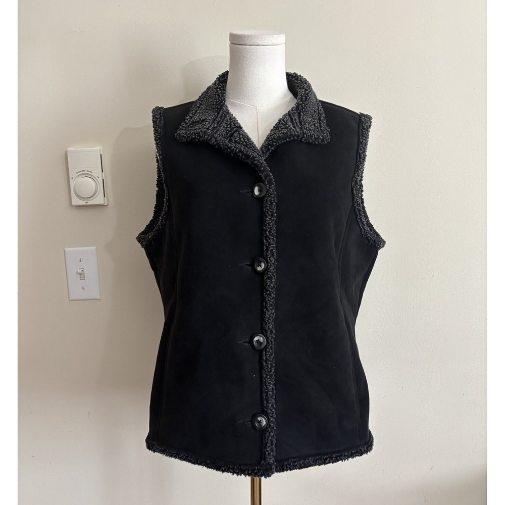 LL Bean Womens Medium Sherpa Lined Vest Classic Outdoor Gray Button Up Vintage
